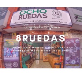 8 Ruedas Roller House